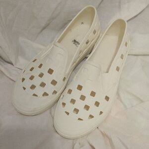 Vans Rubber Slip Ons Marshmallow White. Sz 9